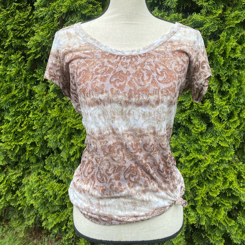 Cute mesh tee